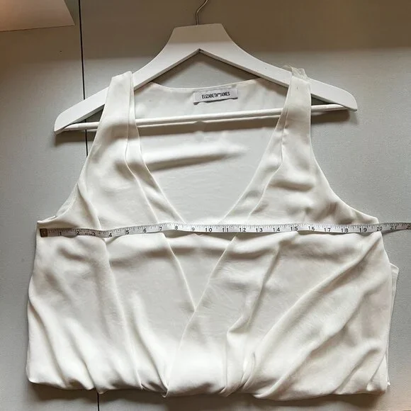 Elizabeth and James Cream White V-Neck Sleeveless Top Hot Girl Elevated FLAW - Picture 12 of 14